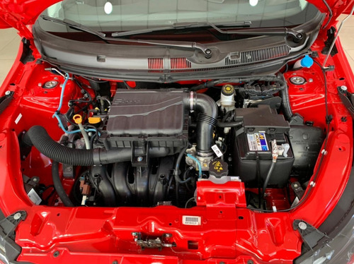 Imagen 6 de 9 de Fiat Cronos Precision 1.8 Pack 16v