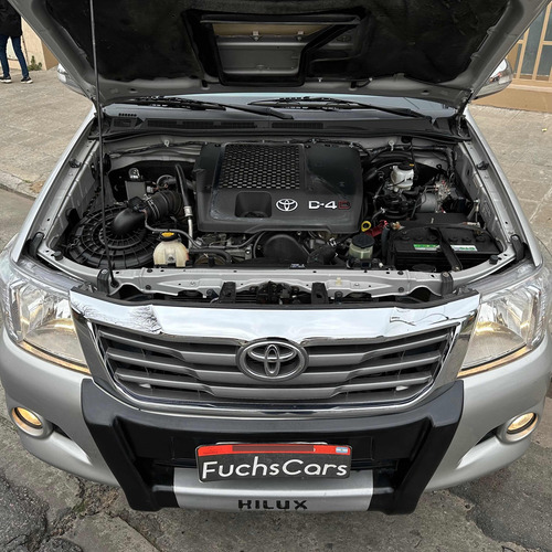 Toyota Hilux 3.0 Cd Srv Cuero 171cv 4x2