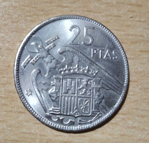 España 25 Pesetas 1957 Año En Estrella 67 Moneda Km#787