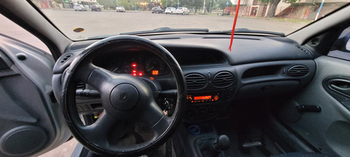 Renault Megane 1.6 16v