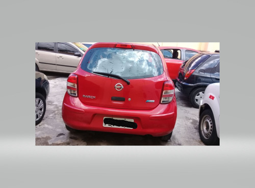 Nissan March 2013 1.0 S 5p