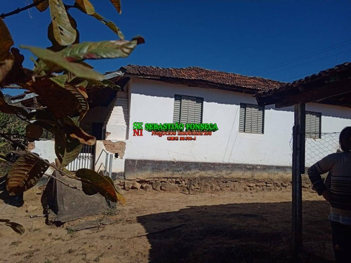 Chácara Com 2 Casas Em Virginia/ Minas Gerais - 1574