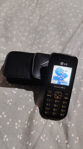 Celular Lg A275 Antena Rural Rádio Fm E Lanterna 2 Por 1 Preto (Usado)