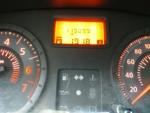 Renault Logan 2013
