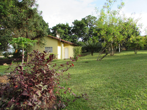 Chácara Com 3 Casas Na Cidade De São Pedro/sp. Bairro Alpes Das Águas