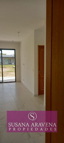 Casa En Alquiler En Puertos Del Lago, Escobar