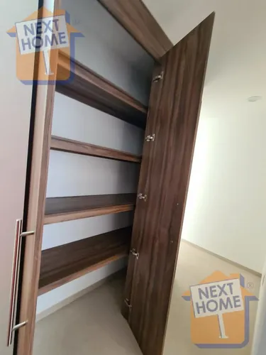 Venta Casa Con Roof Y Jardín Excedente En Entrecielos Querétaro