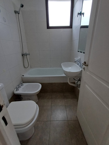 Alquiler Departamento 1 Dormitorio Balcón Frente Expensas Bajas Barrio General Paz