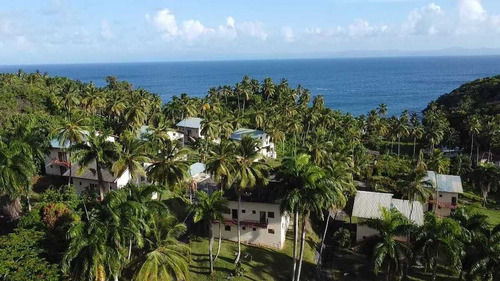 Venta Terreno En Primera Linea De Playa En Samaná Republica Dominicana