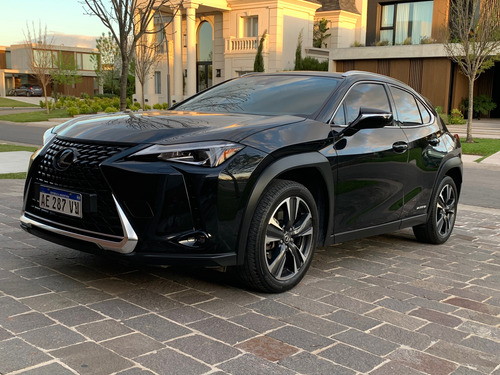 Lexus UX 250h Luxury