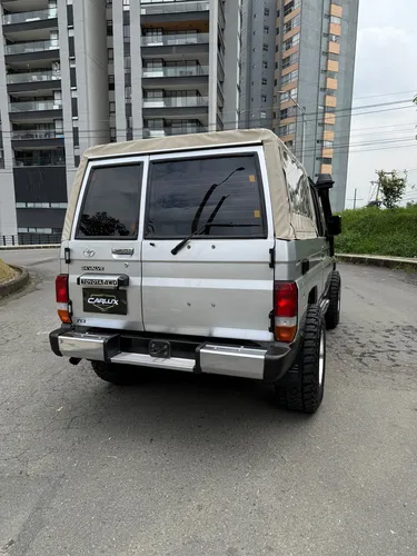 Toyota Land Cruiser 4.5 Fzj75 Macho