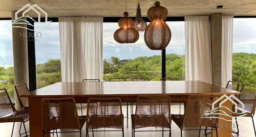 Casa En Costa Esmerala