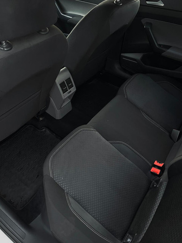 Volkswagen Virtus 1.6 Msi Highline At