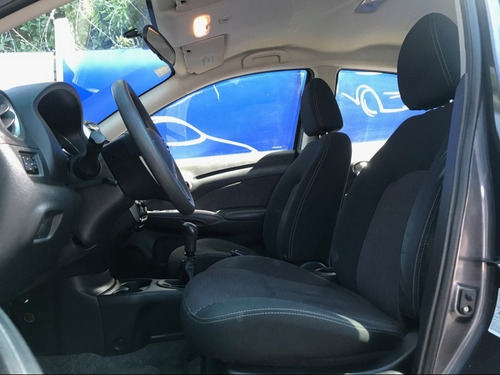 Nissan Versa Advance - Tute Cars Eric