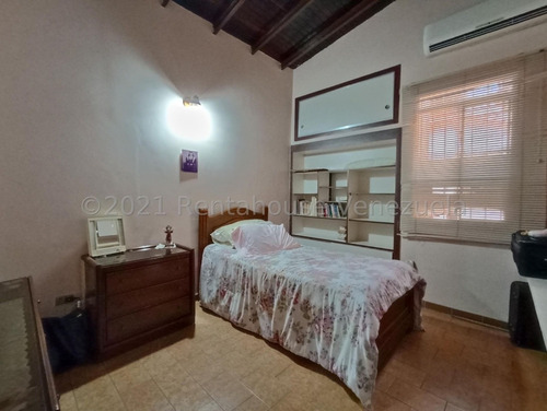 Imagen 10 de 14 de Acogedora Casa En Venta El Castaño 22-3410 Dc