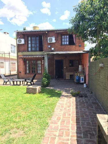 Imagen 3 de 25 de Casa A La Venta De 4 Ambientes En Villa De Mayo