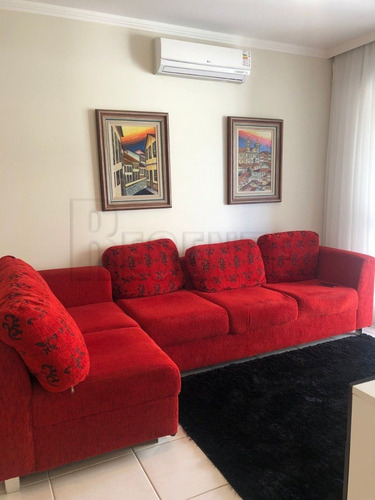 Imagem 8 de 15 de Apartamento Com 2 Quartos A Venda No Bairro Itacorubi Em Florianopolis - V-82857