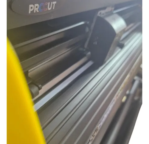 Plotter De Corte Procut + Ki-720ab-60cms Lector Óptico Auto