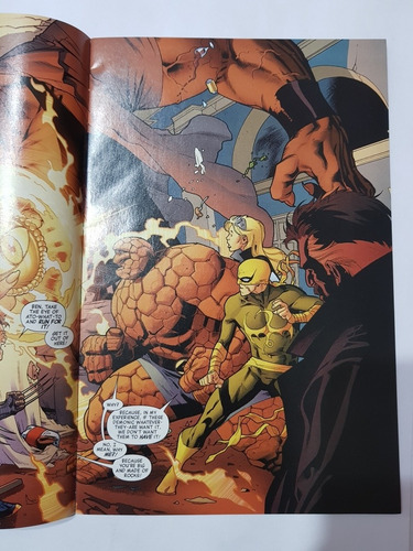 New Avengers (2010 2nd Series) #2a Issue Comics Marvel