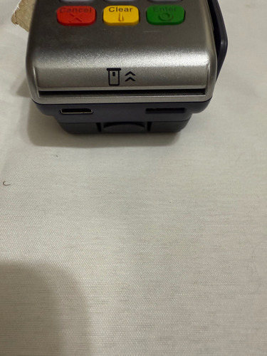 Terminal Póster Lapos Vetifone V 670- Impecable Estado (Usado)