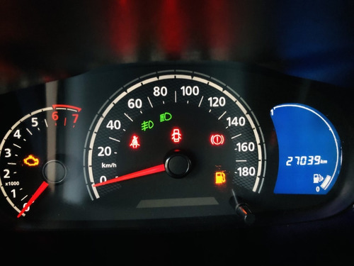 Imagen 2 de 14 de Renault Kwid 1.0 Sce 66cv Intense 2019