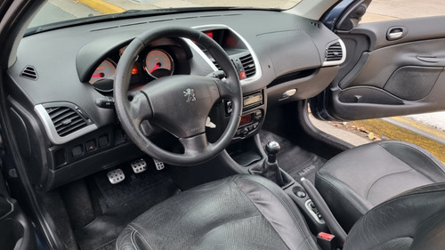 Imagen 16 de 18 de Peugeot 207 Griffe Xt Premium 1.6 3 Puertas