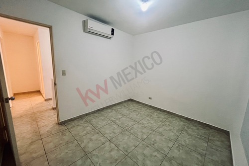 Casa En Renta De 3 Recámaras Colonia Privada En Paraje Anáhuac, Escobedo