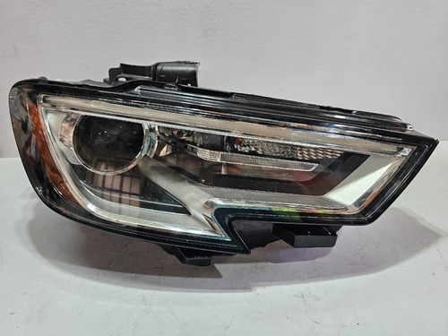 Faros Audi A3 Ámbar 2017-2020 Completos Ambos Lados (Usado)