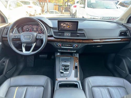 Audi Q5 2.0 L T Elite Dsg