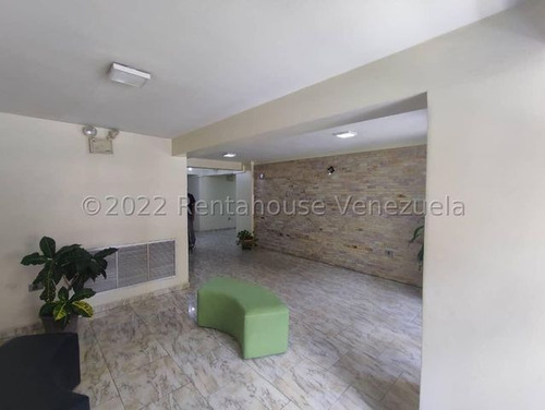 Imagen 2 de 19 de Vendo Apartamento En Urbanizacion Los Roques (intercomunal Turmero) Codigo 23-1127 Carlos M. 04243535083