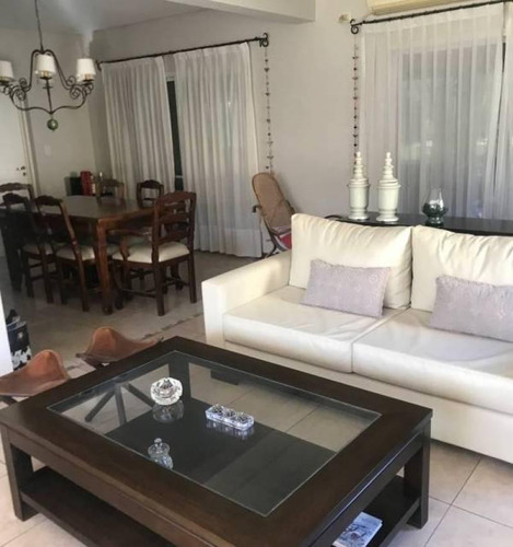 Imagen 10 de 19 de Casa En Venta En Buen Retiro, Pilar, G.b.a. Zona Norte