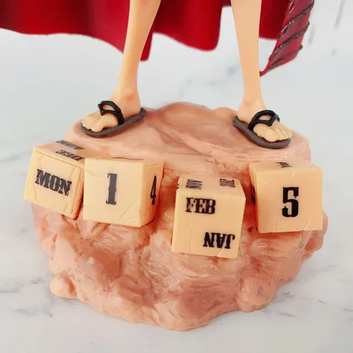 Figura One Piece Luffy Capa Roja Base Rosa Muñeco Anime Pvc