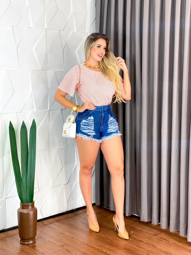 Imagem 2 de 4 de Shorts Jeans Hot Pants Feminino Cintura Alta Desfiado St006