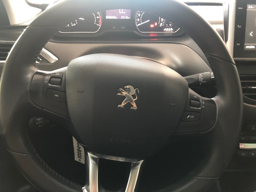 Peugeot 2008 Griffe 1.6 16v (aut) (flex) 2018