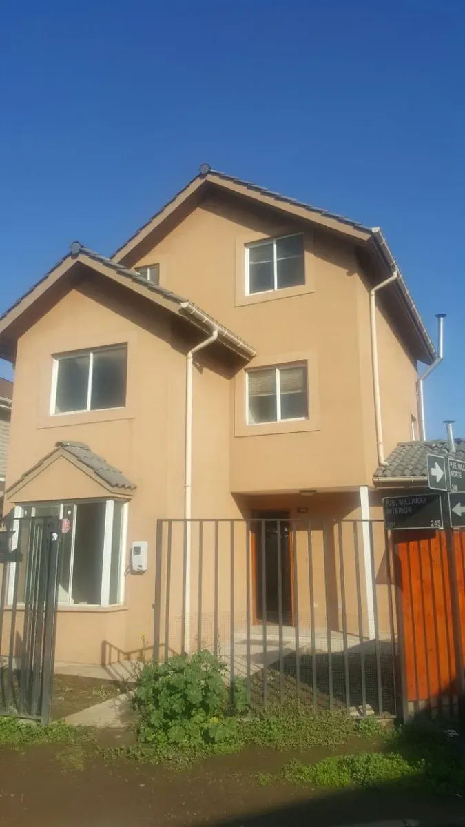 Imagen 1 de 14 de Amplia Casa En Arriendo En, Maipú, Santiago,