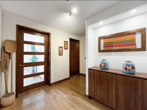 Departamento En Venta De 3 Dorm. En Vitacura