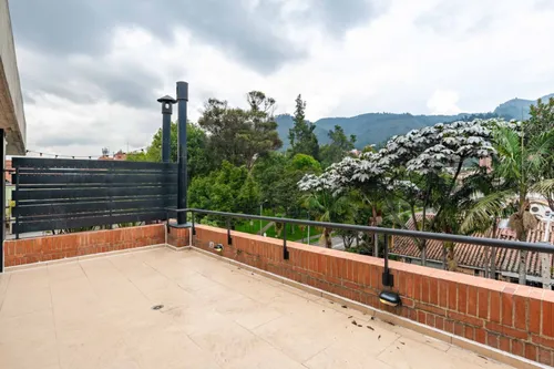 Casa En Arriendo/venta En Usaquén. Cod A23456