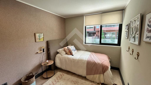 Departamento En Venta De 3 Dorm. En Vitacura
