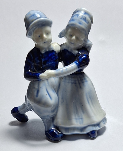 Pareja Bailarines Porcelana Made In Holanda 12 Cm 