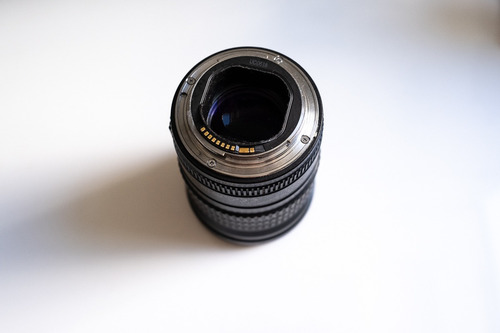 Imagem 5 de 5 de Lente Canon 135 F2 L 135l