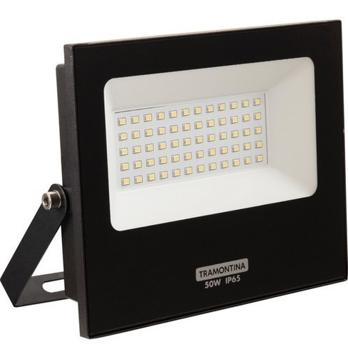 Refletor Led 50w 6500k Luz Branca Ip65 - Tramontina Cor da carcaça Preto Cor da luz Branco-frio 110V/220V