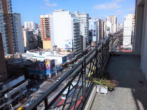 Imagen 4 de 17 de Venta De Departamento De Dos Dormitorios En Nuñez Muy Luminoso En Piso Alto