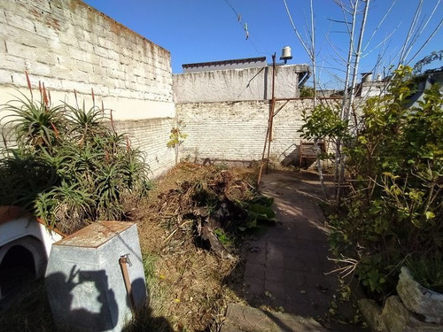 Imagen 12 de 17 de Ph Pb Al Fte - Lote 280 M2 - 3 Amb - A Modernizar - Jardin
