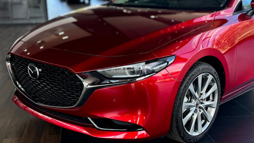 Mazda 3 Sedan GRAND TOURING AT MHEV