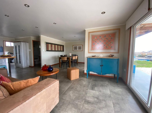 Imagen 6 de 10 de En Exclusivo Condominio Que Deslinda A Playa Morrillos