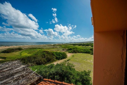 Imagen 22 de 28 de Venta De Casa 5 Dormitorios En Las Grutas, Punta Ballena