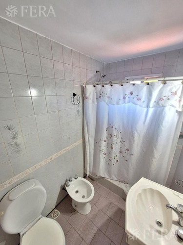Venta De Ph 3 Ambientes Con Cochera En Wilde