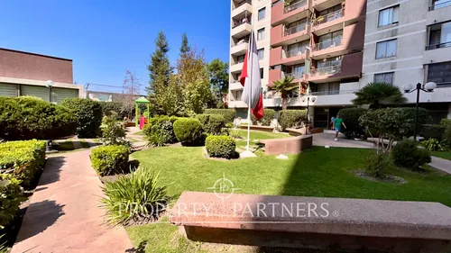 En Venta Amplio Departamento Cercano A Metro Ciuda...
