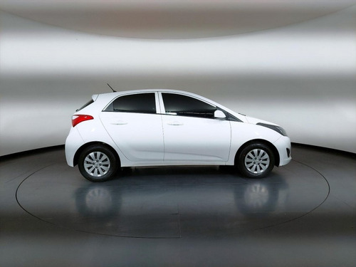 Imagem 4 de 15 de 153001 - Hyundai Hb20 2015 Com Garantia