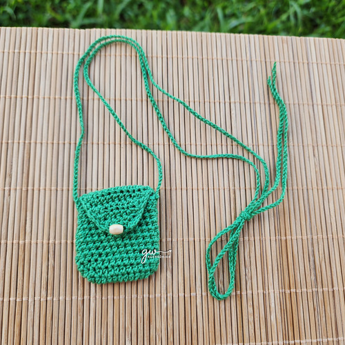 Colar Bolsinha Patuá Em Crochê - Cor Verde Trevo Verde Trevo